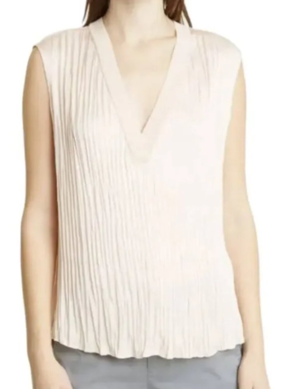 NWT Vince. Crushed Sleeveless Double V-Neck Blouse - Womens Small